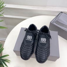 Balenciaga Casual Shoes